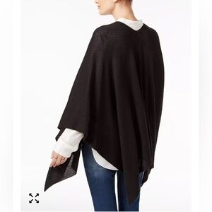 100% Cashmere Charter Club Wrap, new with tags, multiple ways to wear this scarf